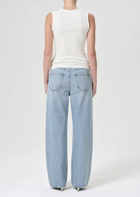 AGOLDE Low Curve Jeans in Force Blue - Image 4
