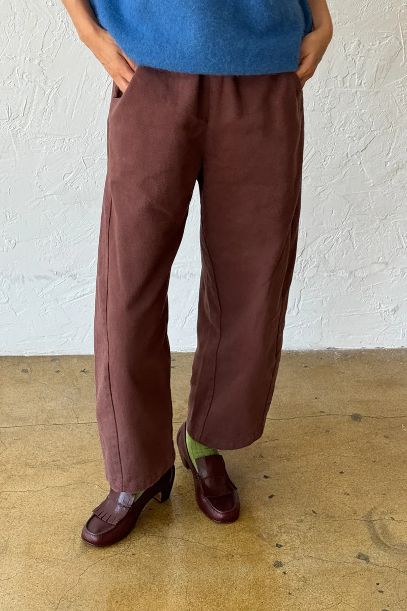 Arc Pants in Chocolate Brown