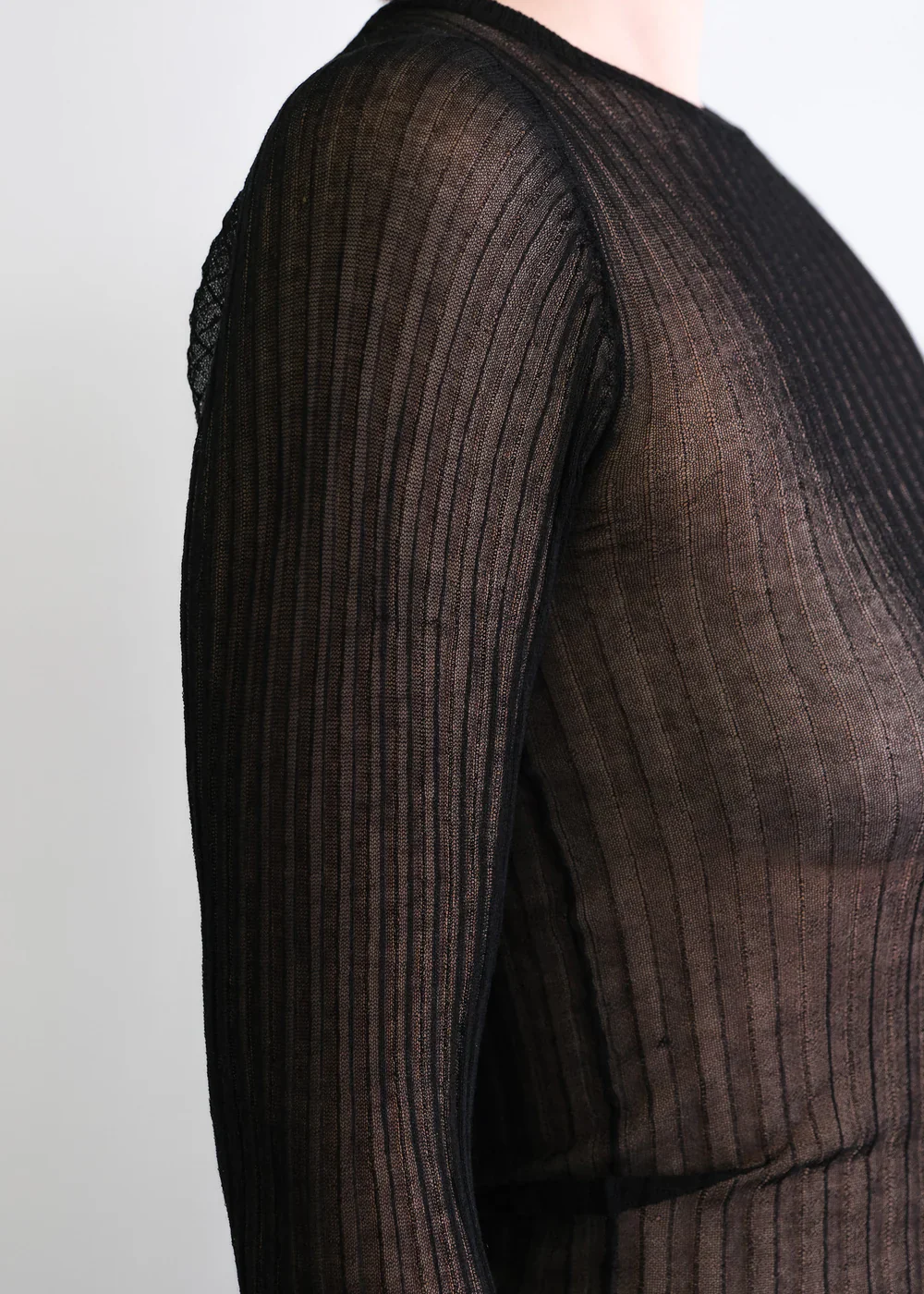 Beso Knit Top in Black - Image 3