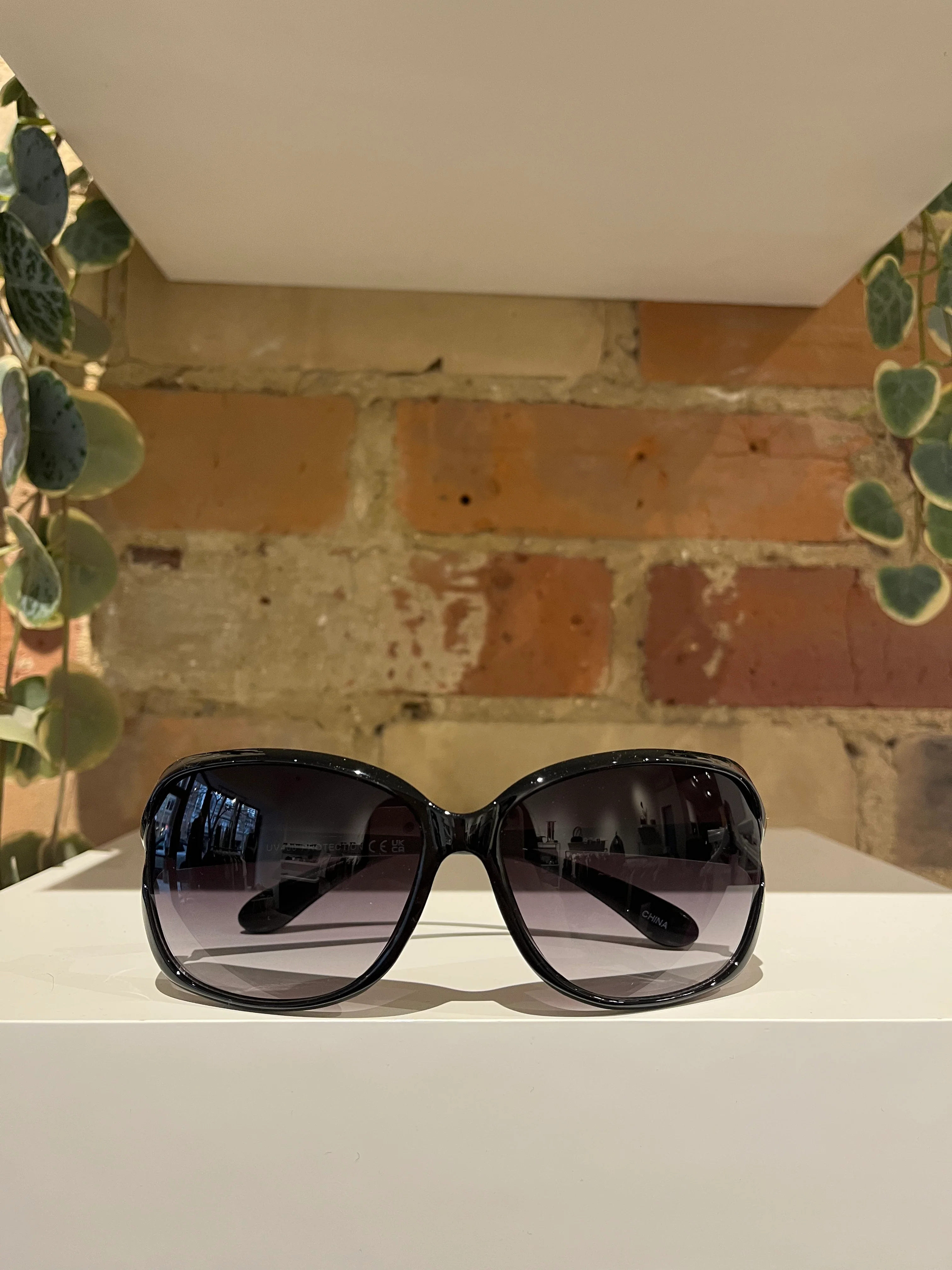 Black Rounded Oversized Sunglasses