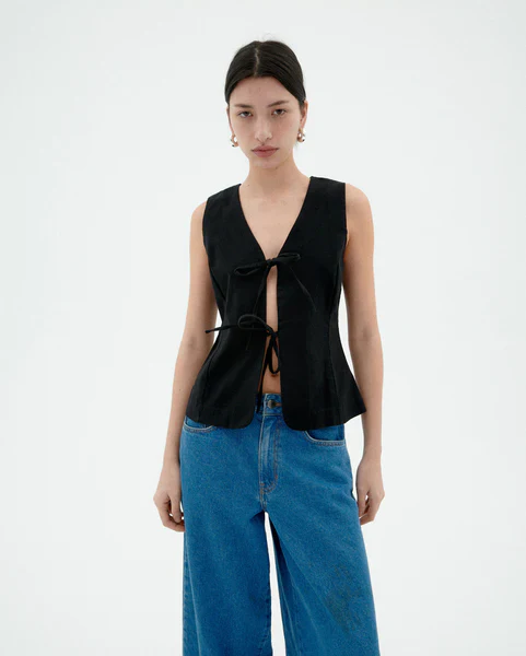 ELISE TOP IN BLACK