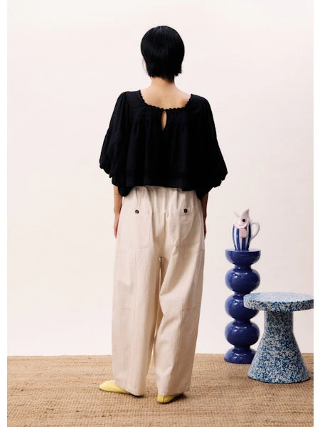 Fluvia Top in Black - Image 2