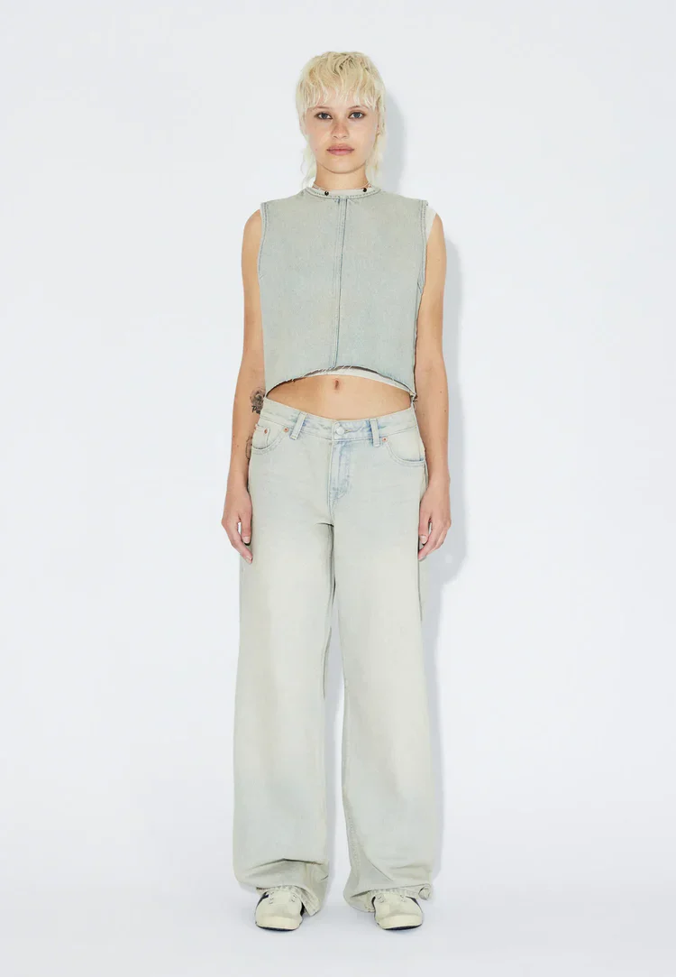 Hill Jeans in Stream Light Sand