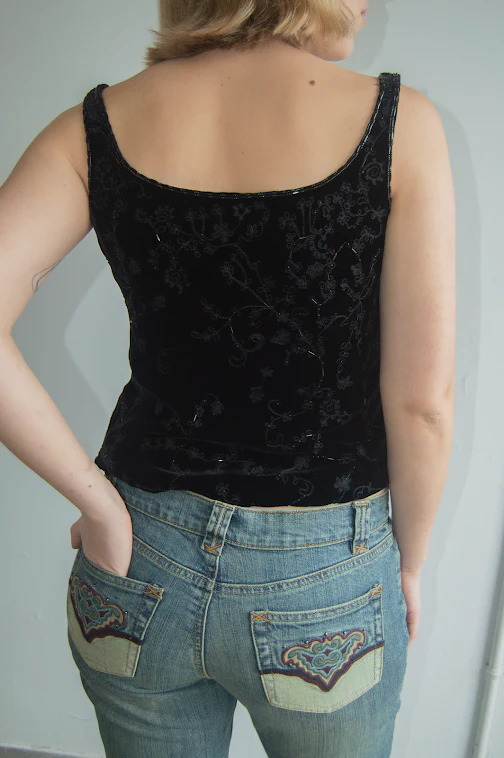 Jeans with Back Pocket Embroidery Detail - Image 3