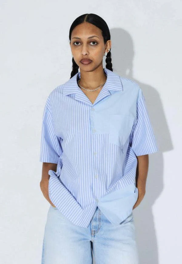 Mile Shirt in Light Blue Stripe Mono