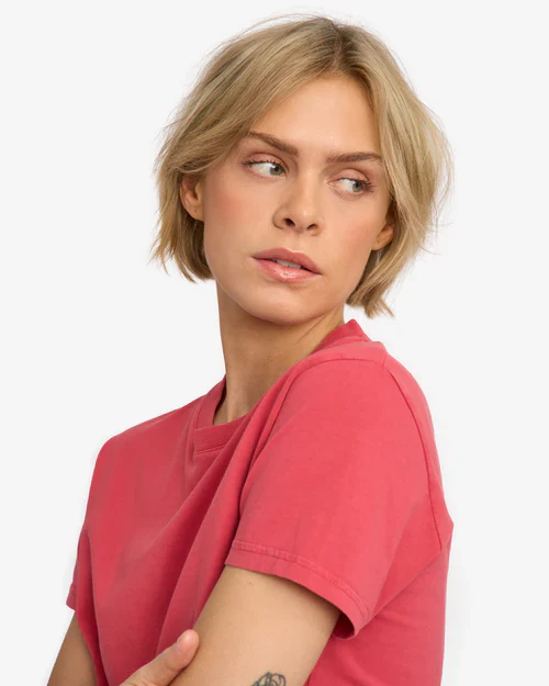 Organic Boxy Crop Tee in Faded Red - Image 5