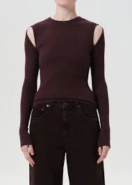 Pierce Tee in Raisin