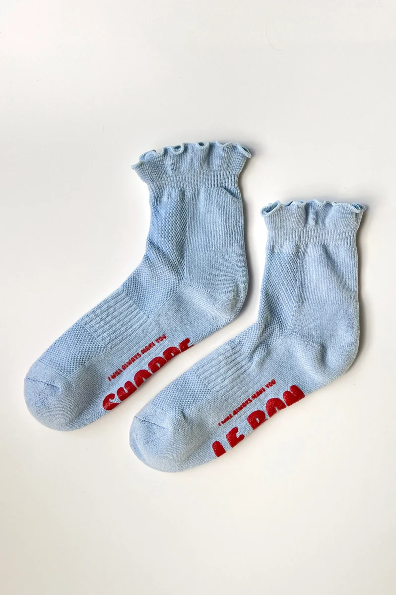 Ruffled Crew Socks in Periwinkle/Red