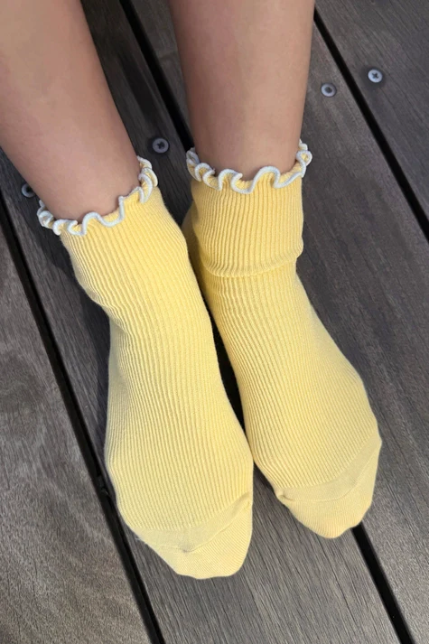 The Petite Ruffled Modal Socks in BUTTER / BABY BLUE